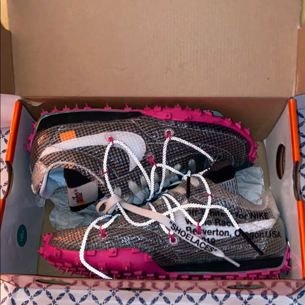 COPY - Off-White Sneakers